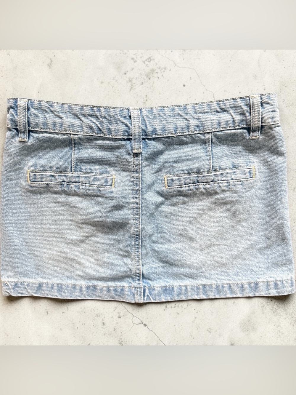 Statement denim skirt and five assortment of tops. Jr.’s Sizes XS/Small EUC - Picture 3 of 9